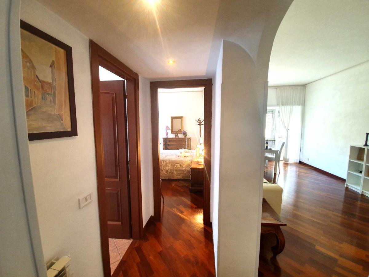 Appartamento Luminoso Villa Pamphili Рим Екстериор снимка