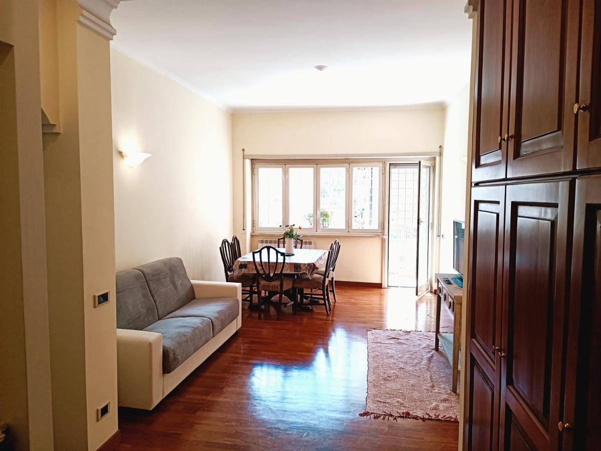Appartamento Luminoso Villa Pamphili Рим Екстериор снимка